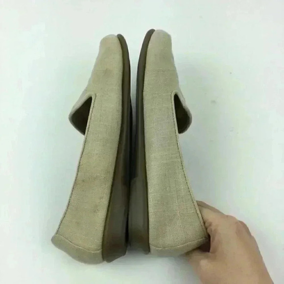 Aerosoles Flats Size 7.5 Beige Smoking Slippers - Picture 4 of 8